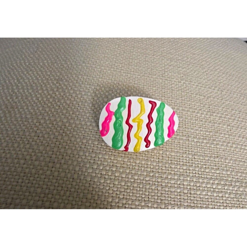Hand-Painted Signed Oval Wood Brooch Pin Multicolor Striped Art Theme